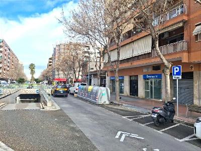 Local comercial en El Prat de Llobregat