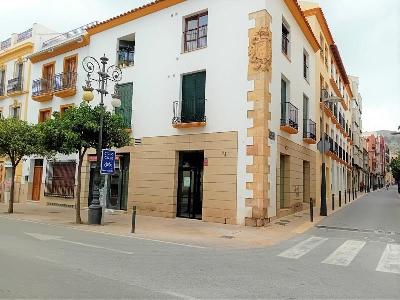 Local comercial en Lorca