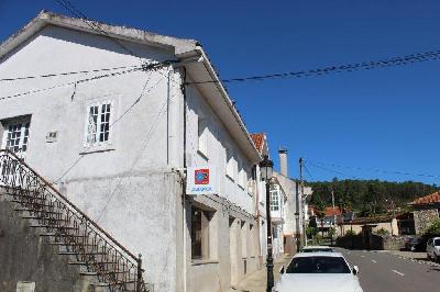 Local comercial en Boqueixon